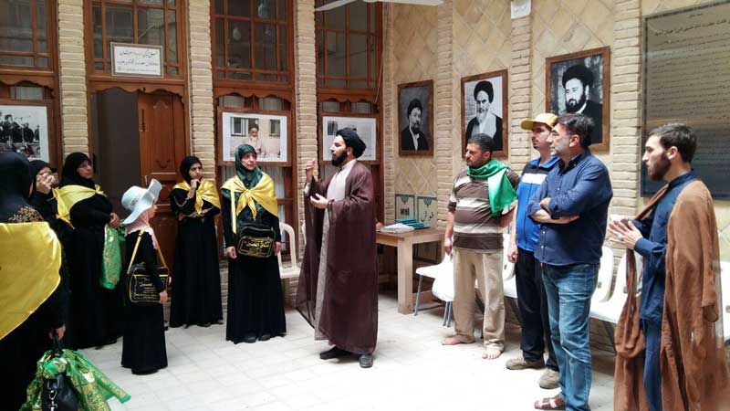 بازدید کاروان های لبنان از منزل امام خمینی قدس سره در نجف اشرف (یکشنبه ٩٧/٤/١٧)